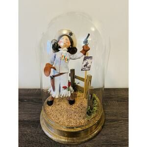 Annalee Dolls Folk Hero Series "ANNIE OAKLEY” 1985 in Glass Dome #680 Folk Art